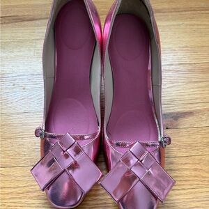 Bottega Veneta Metallic Pink Leather pumps with Woven Bow